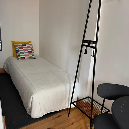 アパート 11 With Kitchen And Private Bathroom, Center